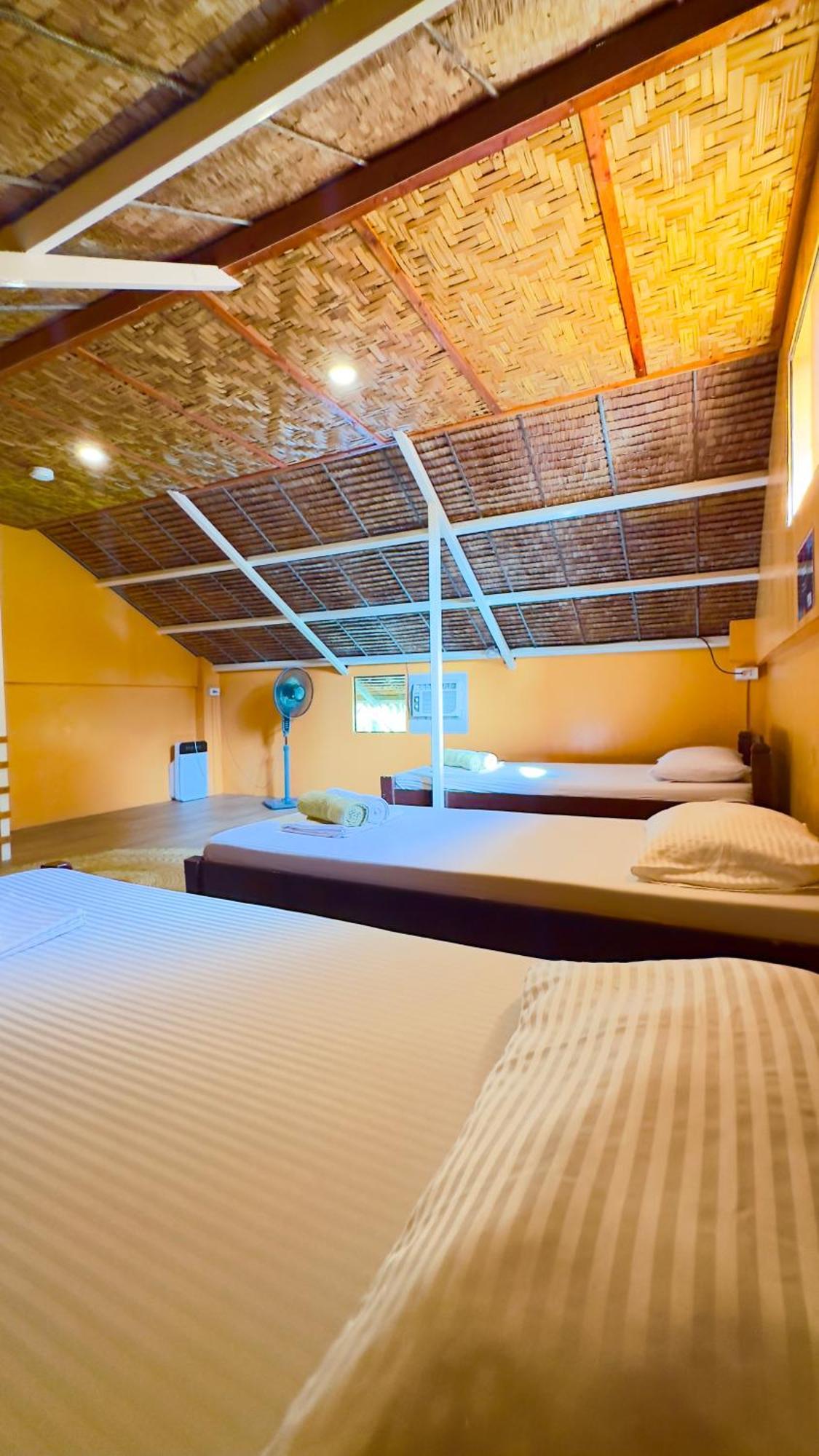 In Dai Aquasports And Beach Resort Santa Fe  Buitenkant foto