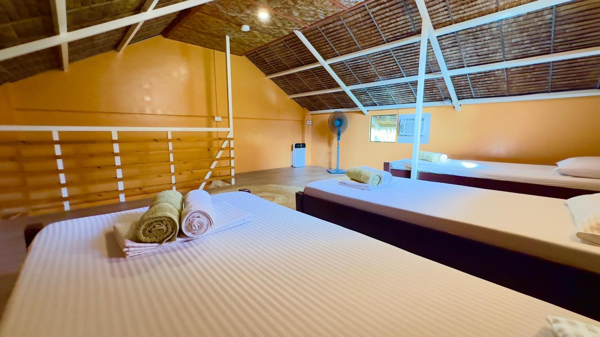 In Dai Aquasports And Beach Resort Santa Fe  Buitenkant foto